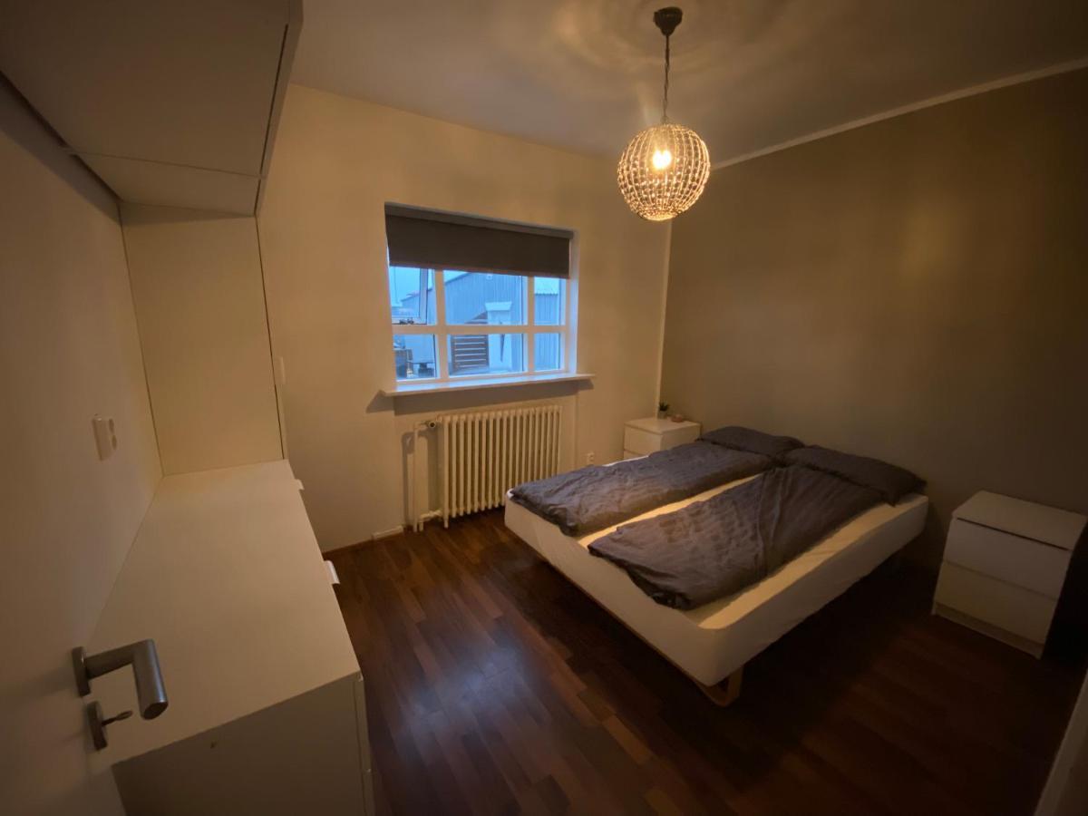 Tungata 4, Sandgerthi 245 Appartement Buitenkant foto